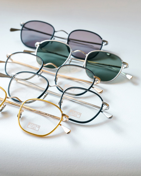 EYEVAN7285-1008-1350-c