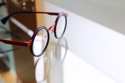 FREDERIC BEAUSOLEIL-C108-red