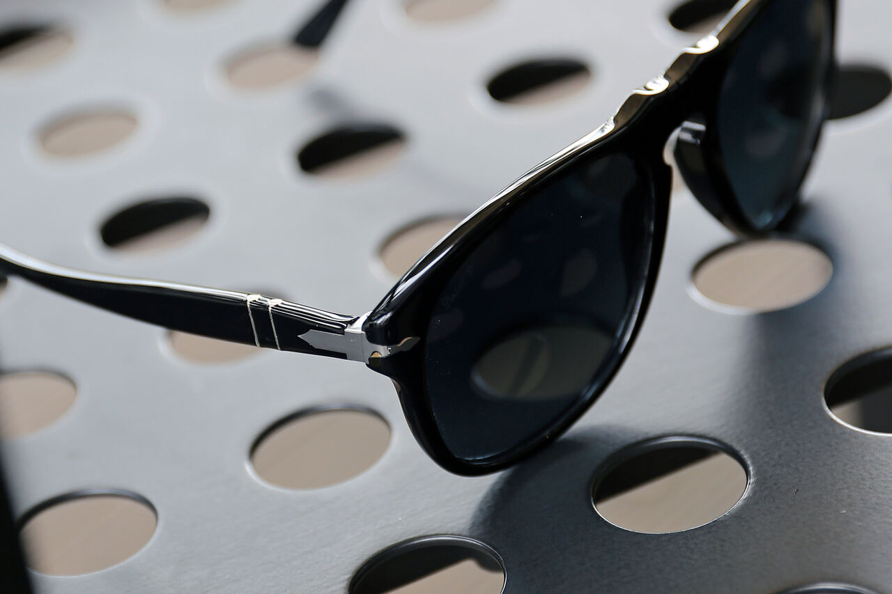 Persol：ペルソール 