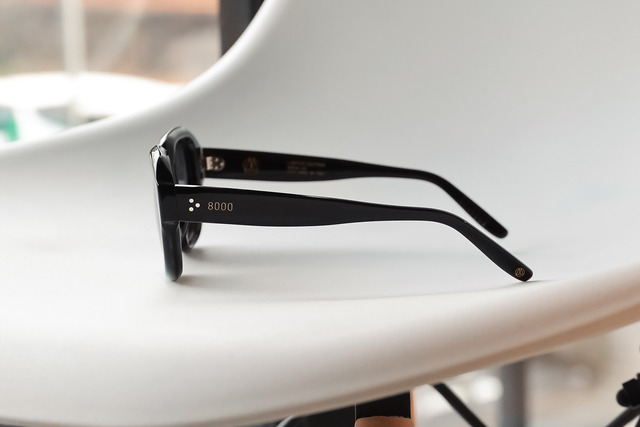 8000：OTTO MILA-NAT-black-d