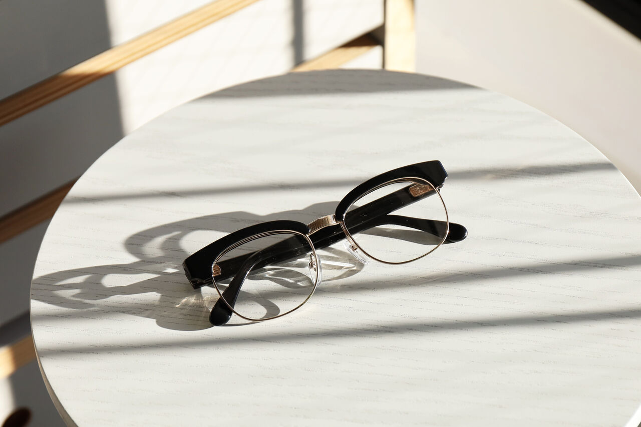 Lunetta BADA ファッションメガネ　No39 0010 Lunetta BADA - No.39 - 0010(BLACK・GOLD/ LIGHT SMOKE)