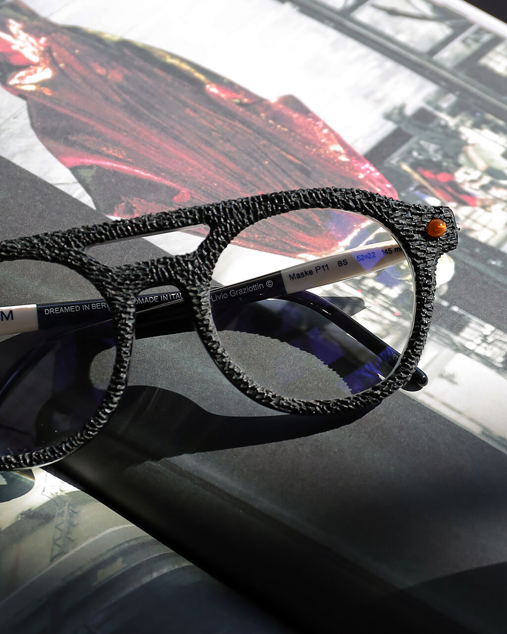 KUBORAUM：クボラム ファッションアイコンが注目する、唯一無二のアイ