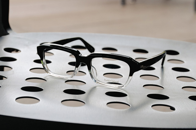 Buddyoptical-YALE-blackvclear-e