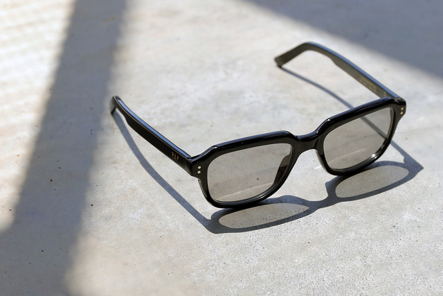 RETROSUPERFUTURE-lazarus-black-d
