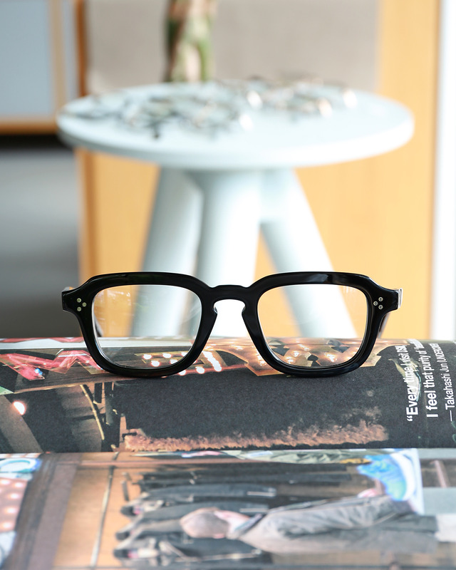 8000-CYNAR-black-1350-f