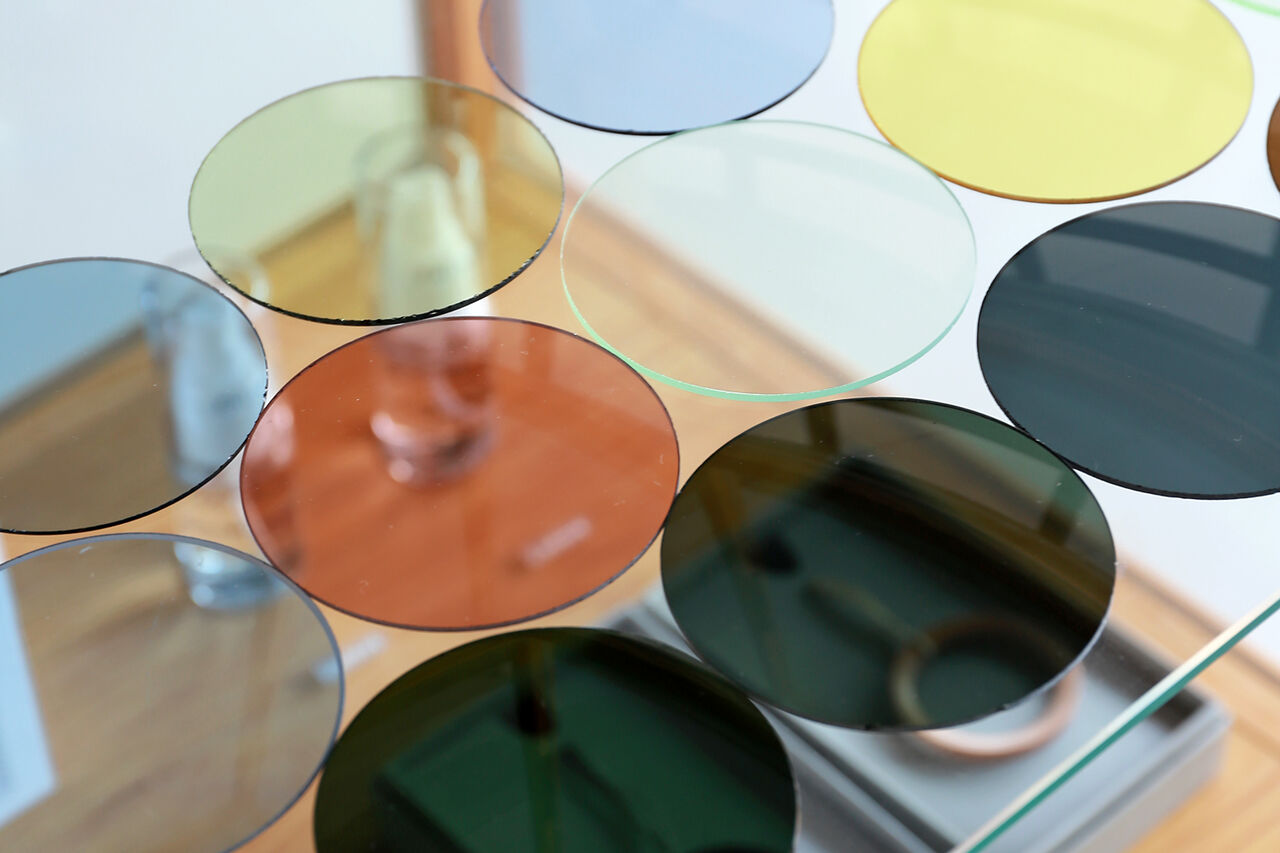 ガラスレンズの魅力】プラスチックとは一線を画すガラスレンズの美しさ：ガラスレンズの持つ独自の魅力とその価値について : Re: Riverport  eyewear & coffee Blog