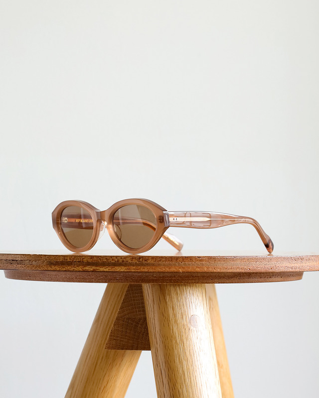 BLANC-BE015-ALM-1350-e
