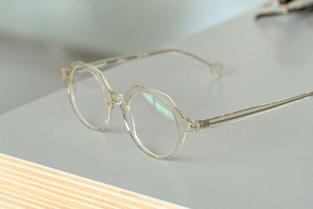l.a.Eyeworks-d-quill-b