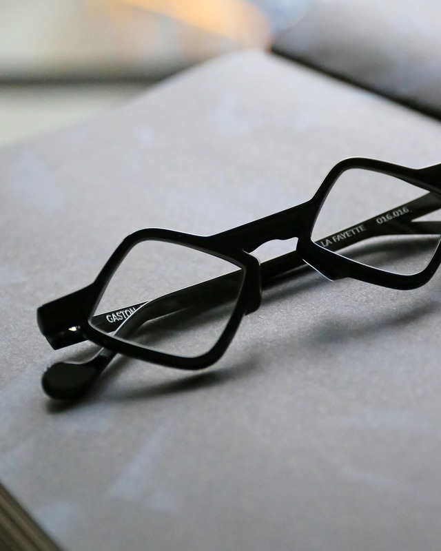 GASTON-LA FAYETTE-black-1350-b