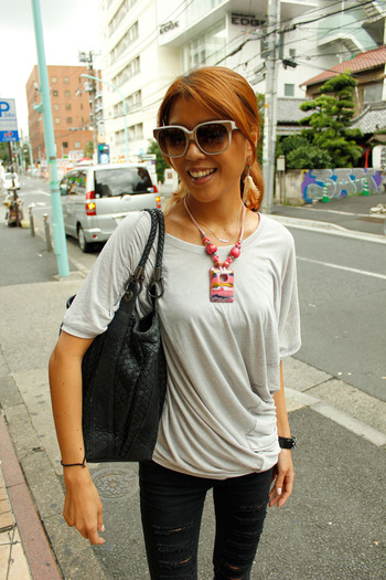 emmanuellekhanh8580_on_msM