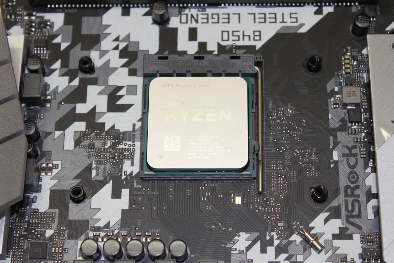 自作PC作成 Ryzen 5 3600編2 ～マザーボードにCPU、CPUクーラー