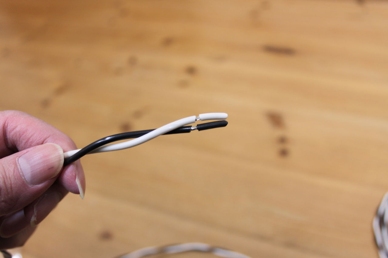 スピーカーケーブルをbelden ベルデン 8470に デジpc記