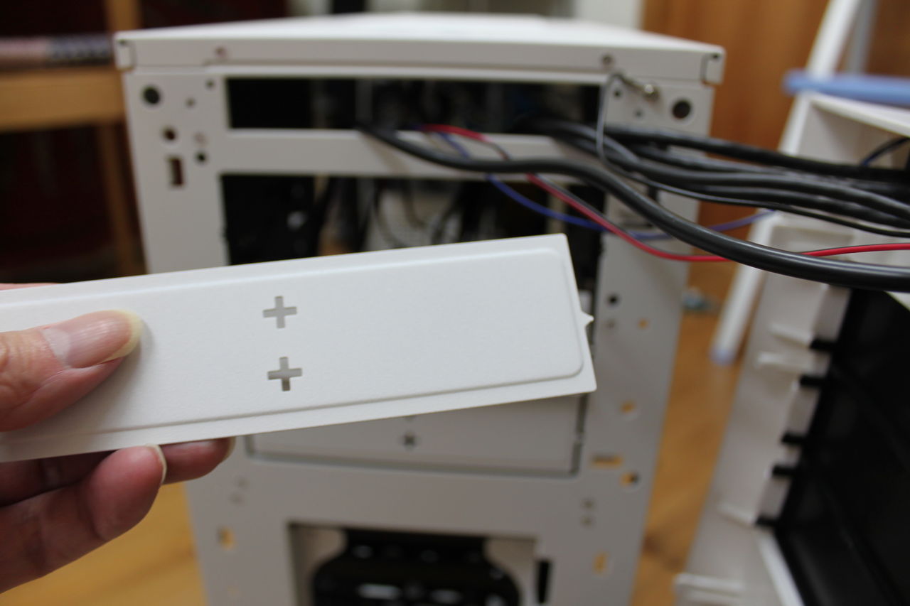 自作PC作成7（Haswell refresh）～ブルーレイドライブをPCケースに