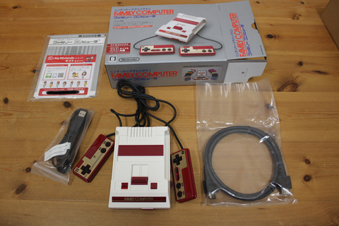 ニンテンドークラシックミニファミコン開封 付属品