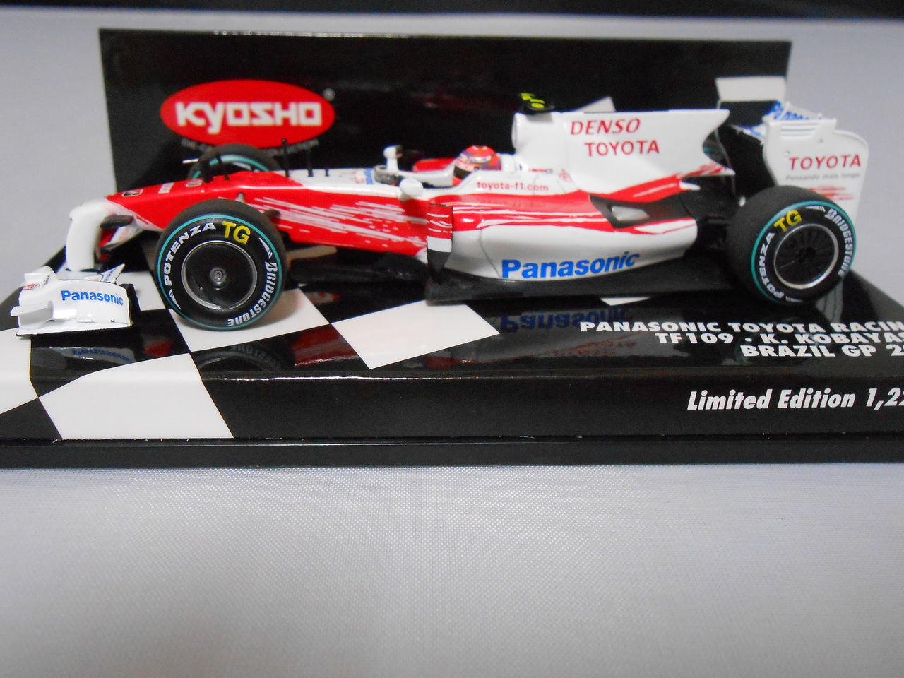 トヨタ TF109 小林可夢偉 日本GP | F1ミニカーあれこれ