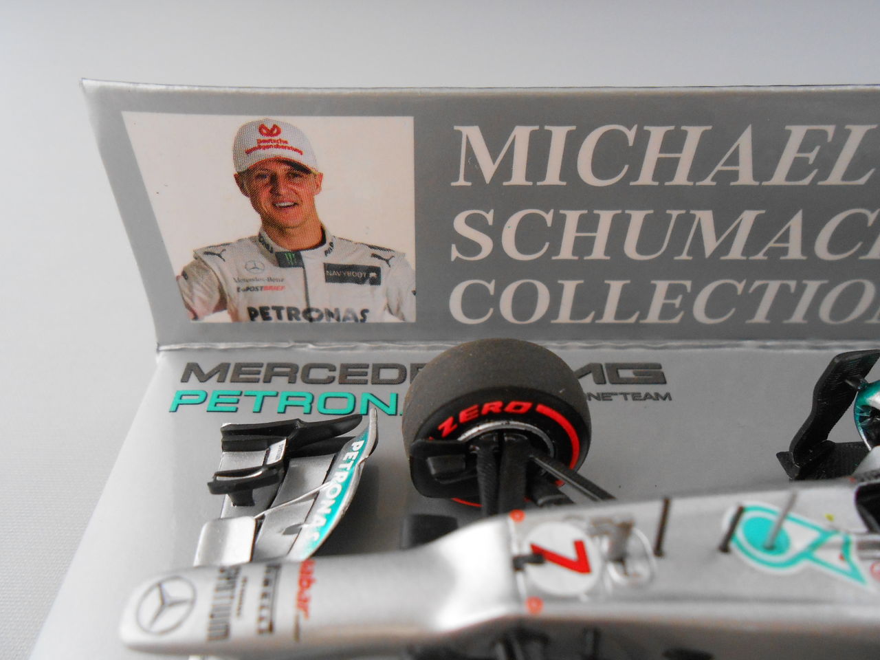 Amazon | スパーク 1/43 メルセデス AMG W03 ペトロナス 2012年
