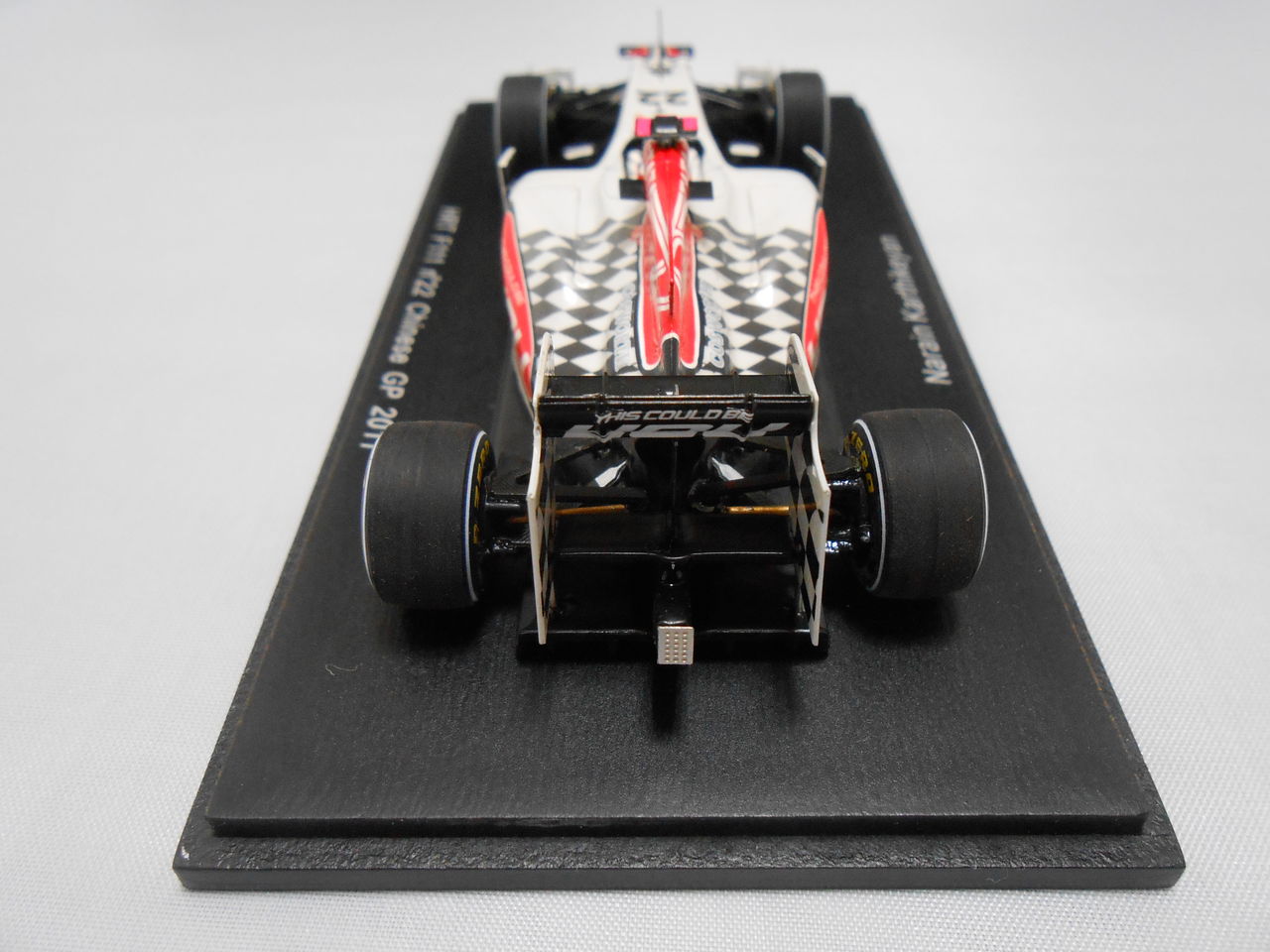 2011 1/43 HRT F111 中国GP ナレイン・カーティケヤン : 大人のF1