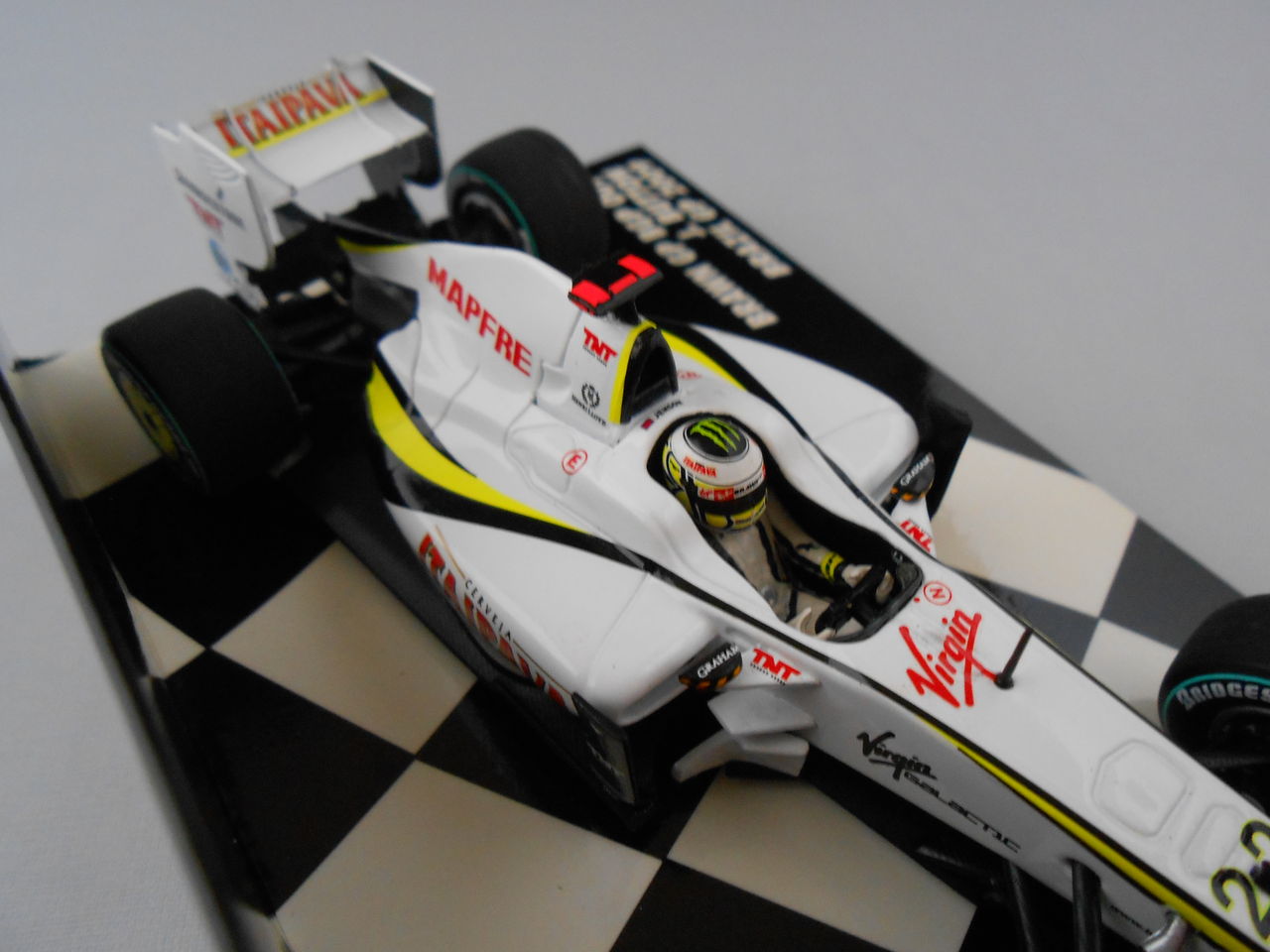 2009 1/43 ブラウンGP BGP001 ブラジルGP ジェンソン
