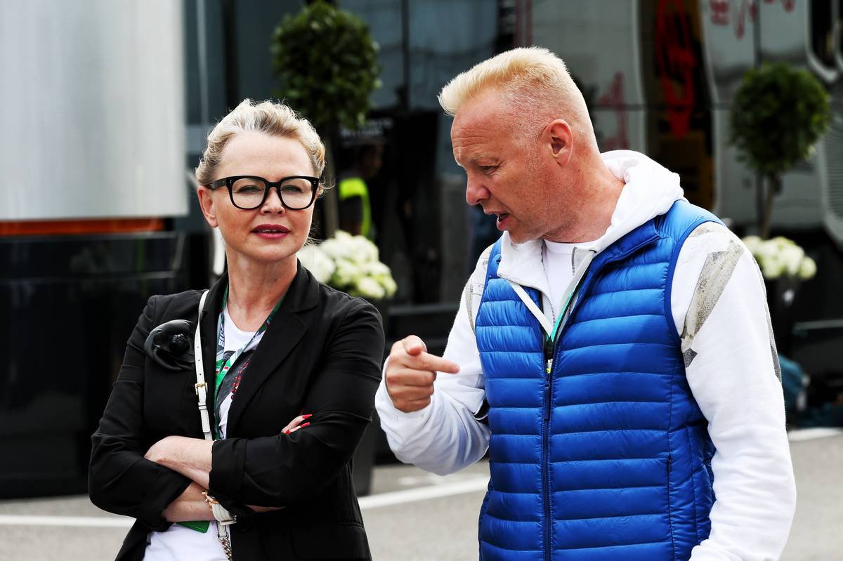ウィリアムズf1チームをロシアの大富豪ドミトリー マゼピンが買収 ふみちゃんのf1ランド ブログ ウィリアムズf1チームをロシアの大富豪ドミトリー マゼピンが買収 ふみちゃんのf1ランド ブログ