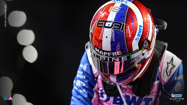 エステバン・オコン 2022年F1ヘルメット