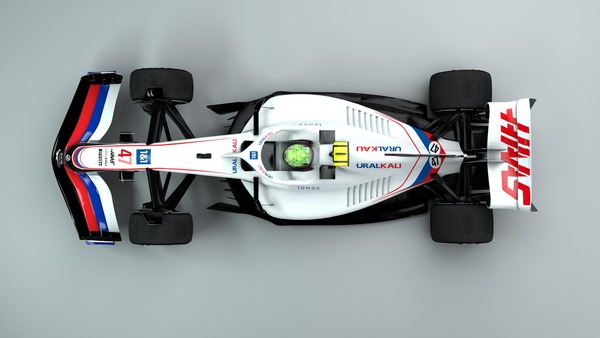 2022年F1マシンに描かれたハースの2021年カラーリング