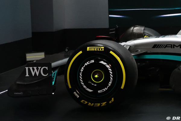 メルセデスW13:2022年F1マシン