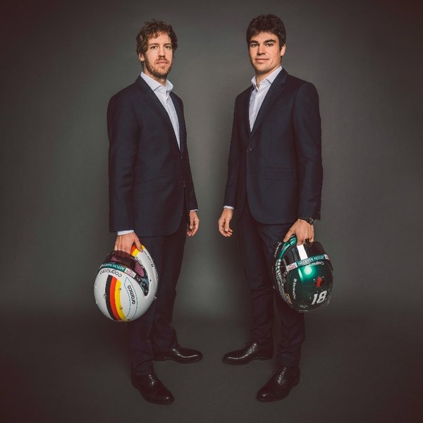 ランス・ストロール 2022年F1ヘルメット