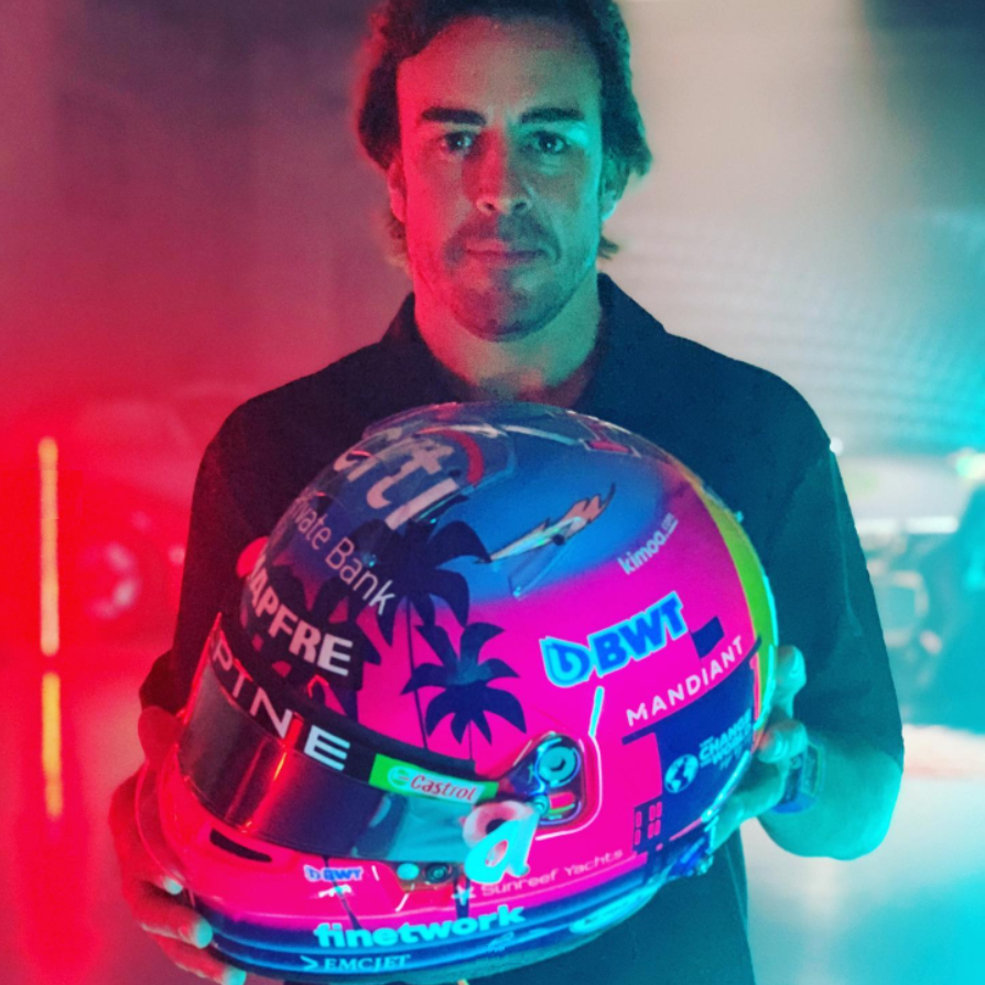 フェルナンド・アロンソ、マイアミ仕様のヘルメット : F1通信jp