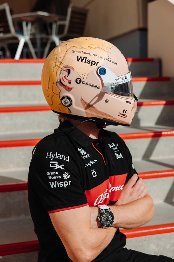 バルテリ・ボッタスのヘルメット：2023年F1バーレーンテスト仕様（Stilo（スティーロ）製ヘルメット）