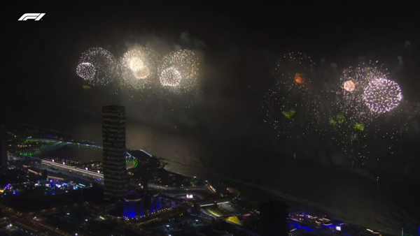花火、2022年F1サウジアラビアGP 29