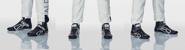 ピエール・ガスリーの2022年F1レーシングブーツ