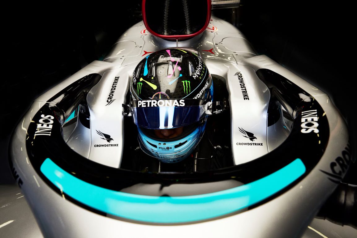 ジョージ・ラッセル、イギリス仕様のヘルメット : F1通信jp ジョージ・ラッセル、イギリス仕様のヘルメット : F1通信jp