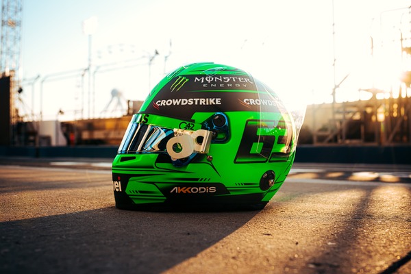 ジョージ・ラッセル 2023年F1ヘルメット（BELL製ヘルメット）開幕戦バーレーンGP仕様