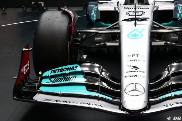 メルセデスW13:2022年F1マシン