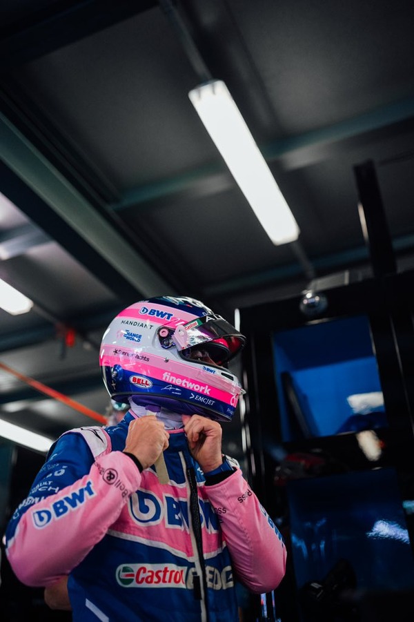 フェルナンド・アロンソ 2022年F1ヘルメット