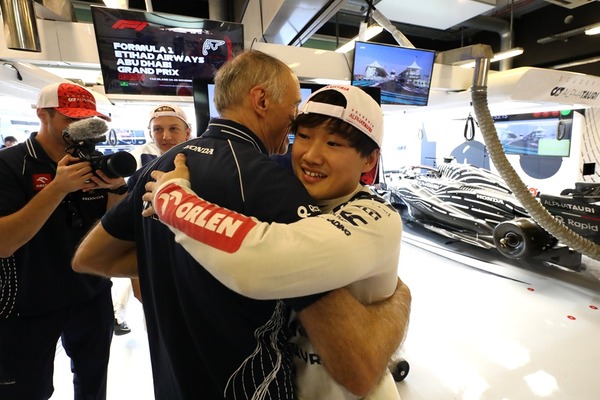 角田裕毅とフランツ・トスト:2023年F1アブダビGP