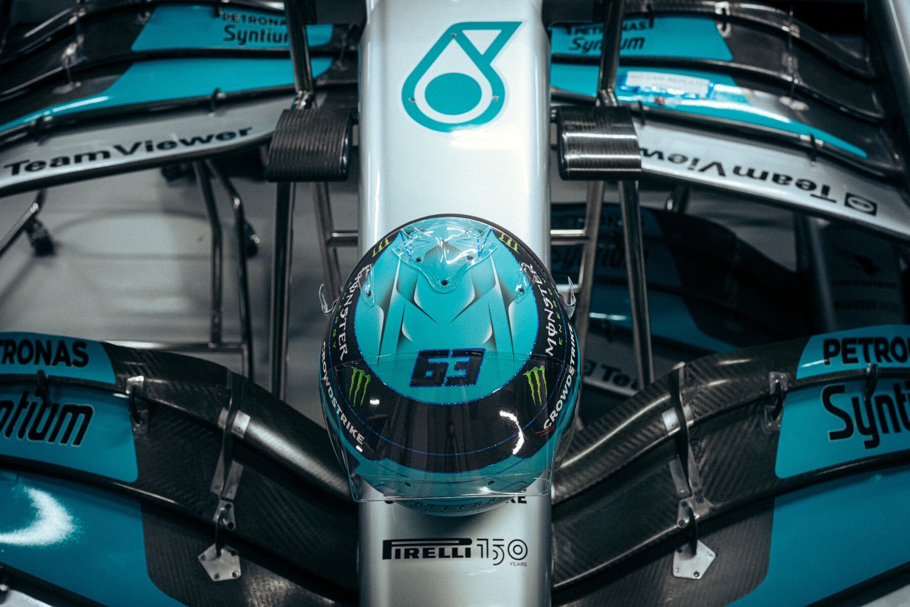 ジョージ・ラッセル、シンガポール仕様のヘルメット : F1通信jp ジョージ・ラッセル、シンガポール仕様のヘルメット : F1通信jp