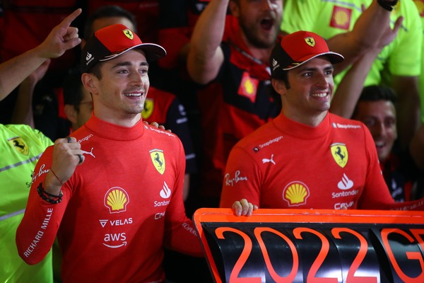 シャルル・ルクレールとカルロス・サインツJr.(フェラーリ):2022年F1バーレーンGP