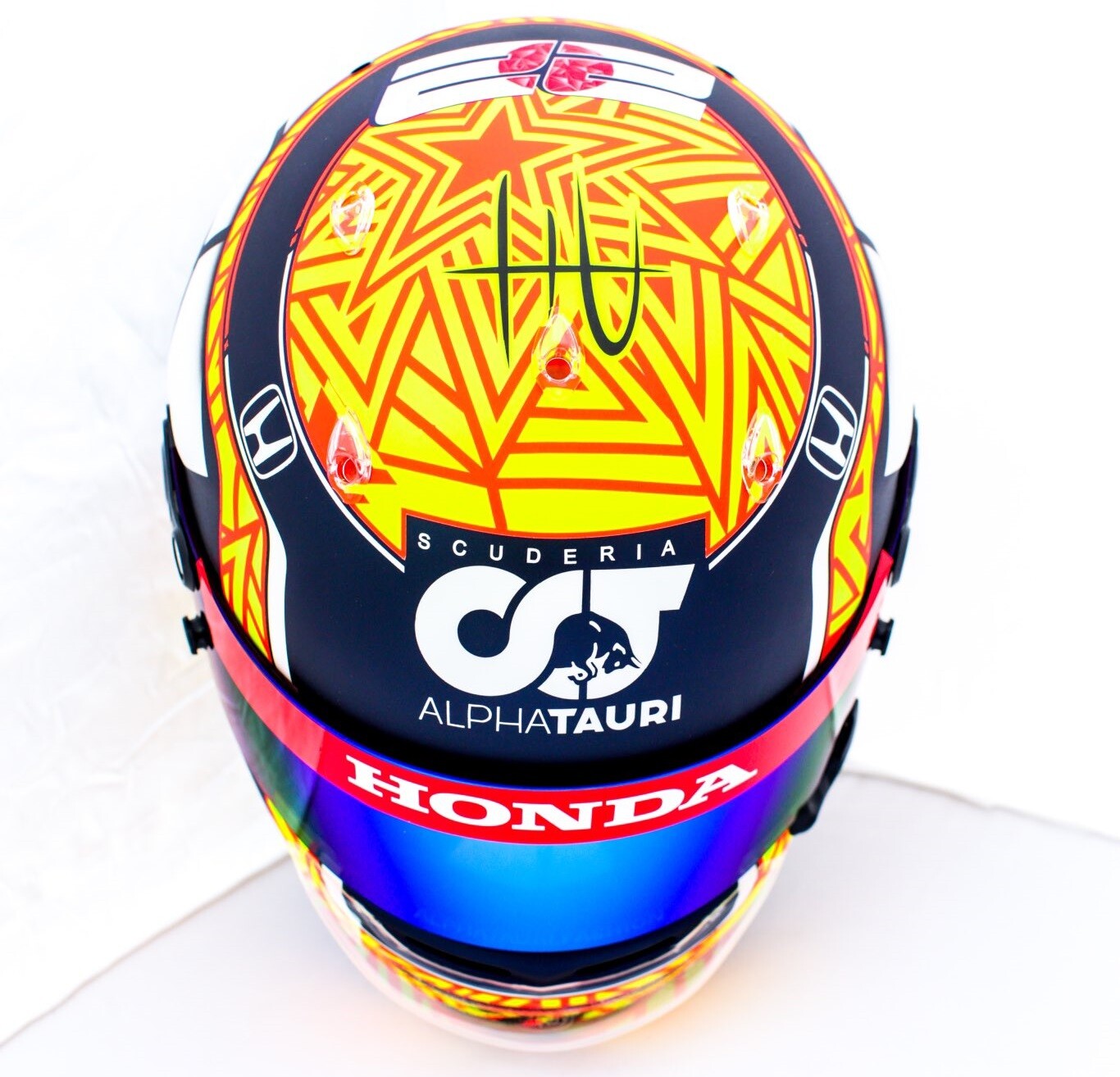 角田裕毅、スパ仕様のヘルメット : F1通信jp 角田裕毅、スパ仕様のヘルメット : F1通信jp