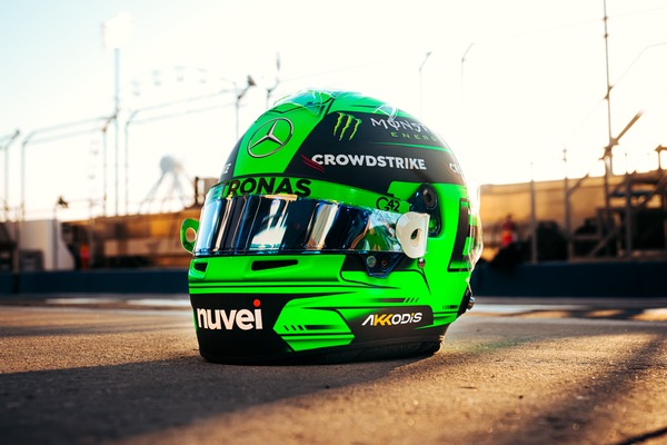 ジョージ・ラッセル 2023年F1ヘルメット（BELL製ヘルメット）開幕戦バーレーンGP仕様