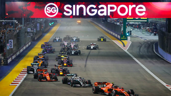 F1シンガポールGPはナイトレース