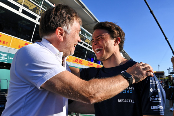 ニック・デ・ブリーズ デビュー戦で9位入賞!:2022年F1イタリアGP