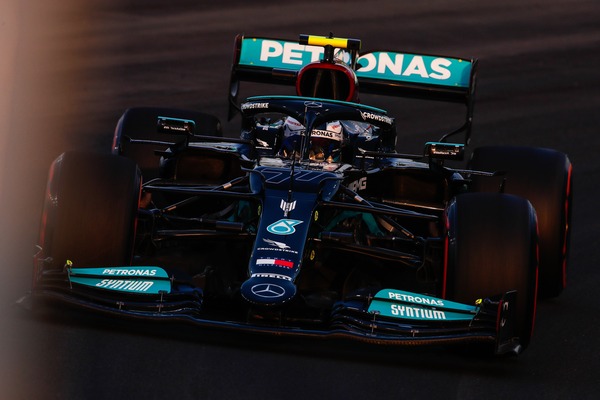 ヴァルテリ・ボタス（メルセデス）2021年F1GP 120