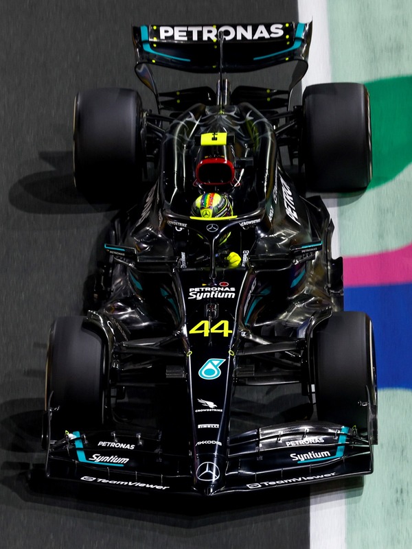 ルイス・ハミルトン 2023年F1ヘルメット（BELL製ヘルメット）