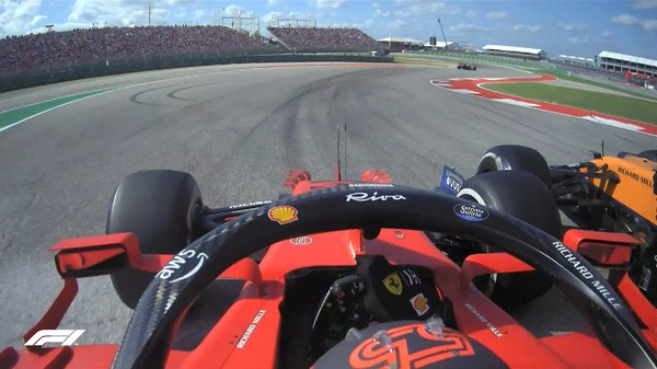 2021年F1アメリカGP 43周目:5位リチャルドと6位サインツ、何周に渡ってバトルをしている