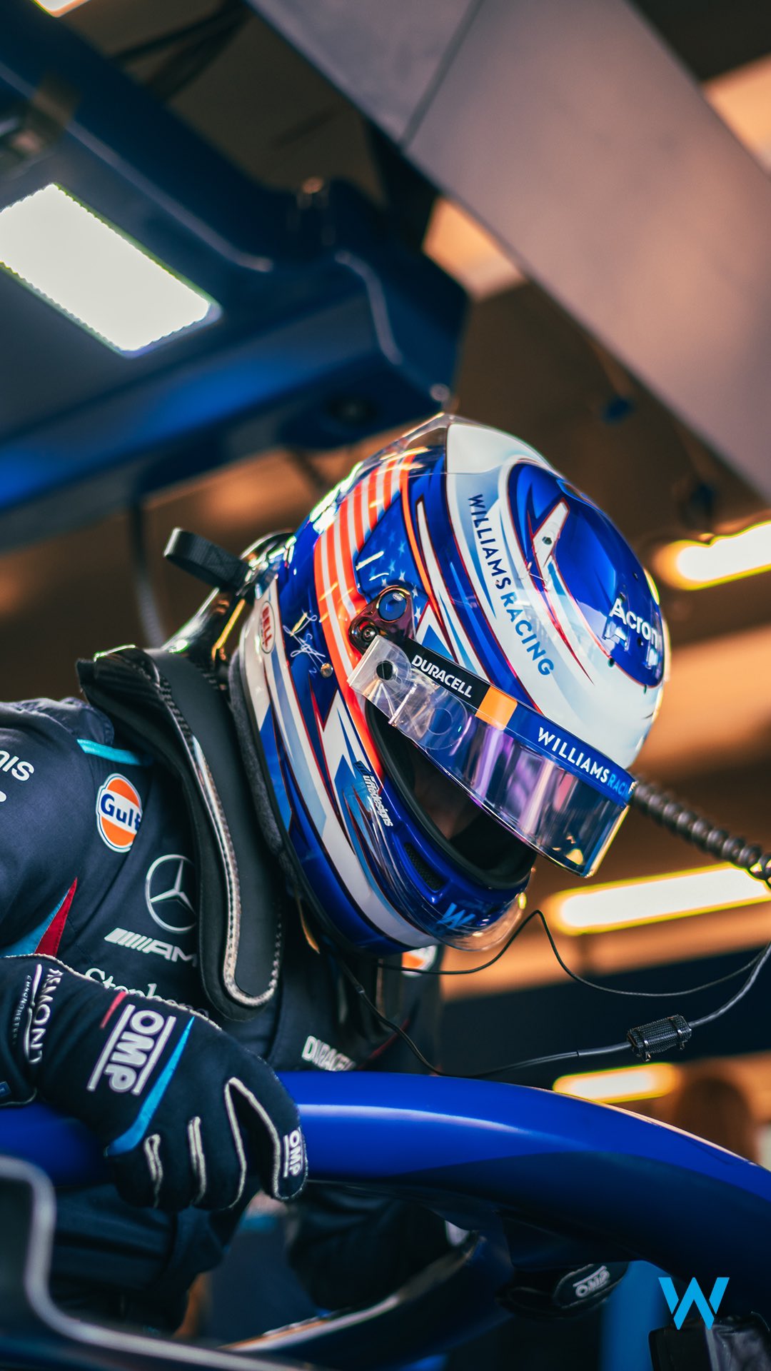 ローガン・サージェント 2023年F1ヘルメット写真 : F1通信jp ローガン・サージェント 2023年F1ヘルメット写真 : F1通信jp