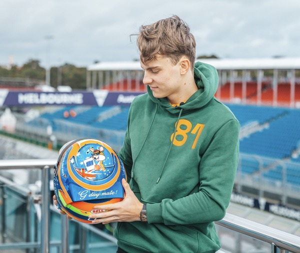 オスカー・ピアストリのヘルメット：2023年F1オーストラリアGP仕様（BELL製ヘルメット）