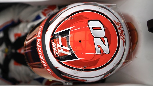 ケビン・マグヌッセン 2022年F1ヘルメット