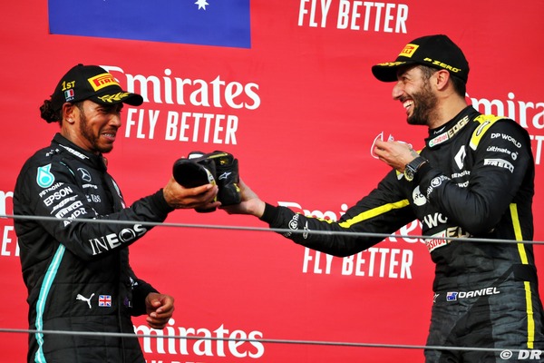 ダニエル・リチャルド、ルイス・ハミルトンを誘って一緒にシューイ！：2020年F1エミリア・ロマーニャGP