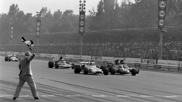 1971年イタリアGPは、F1で最も僅差の0.01秒で勝敗が決まった